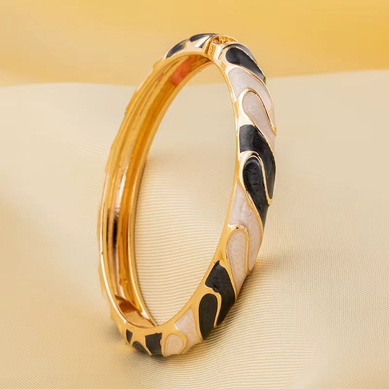 S Curl Gold Plated Cloisonné
